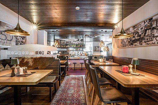 Stylisches Interieur des CORSO Restaurants